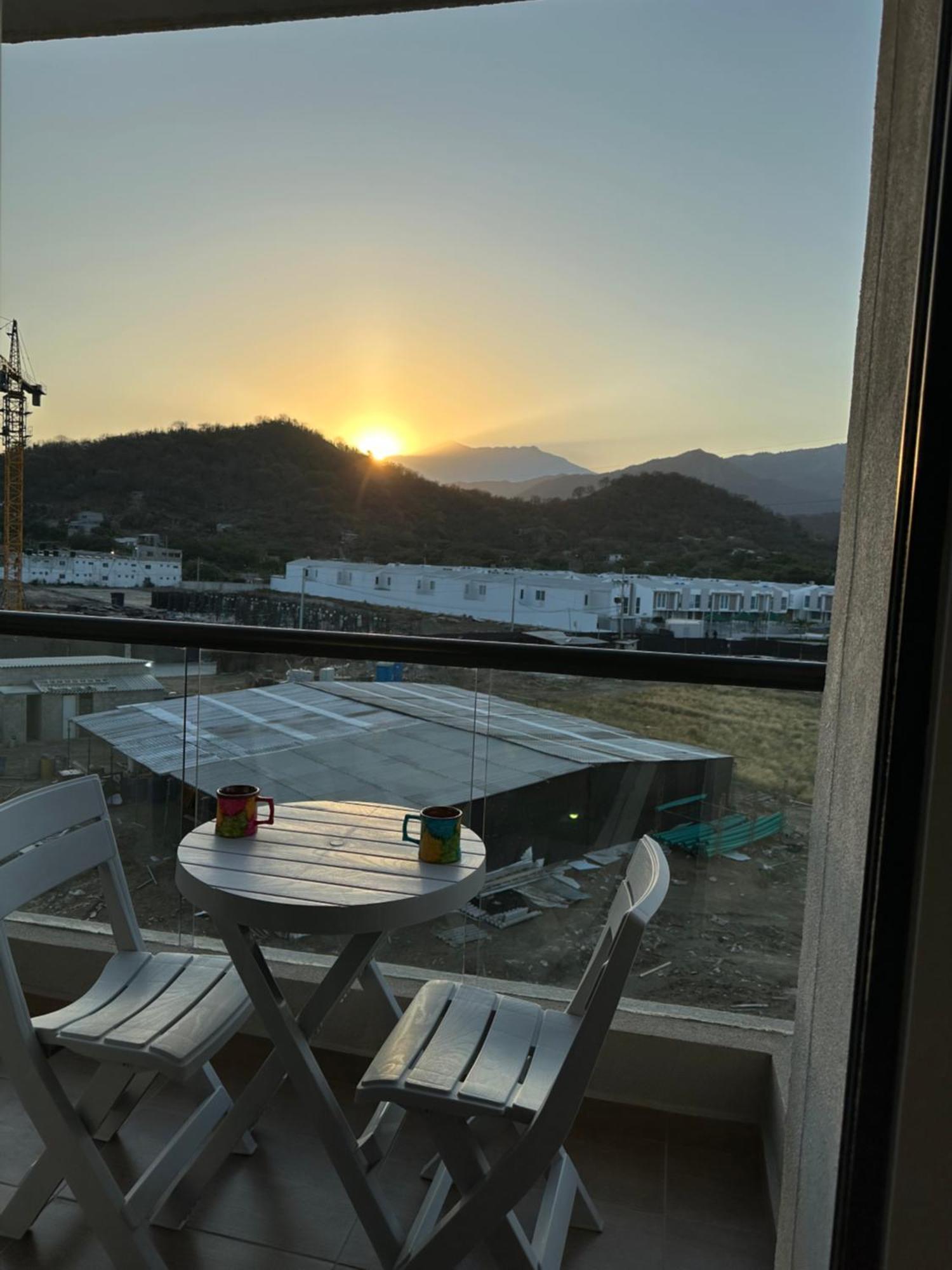 Amanecer De La Sierra Cerca Al Rodadero Y Cabo Tortuga Apartamento *